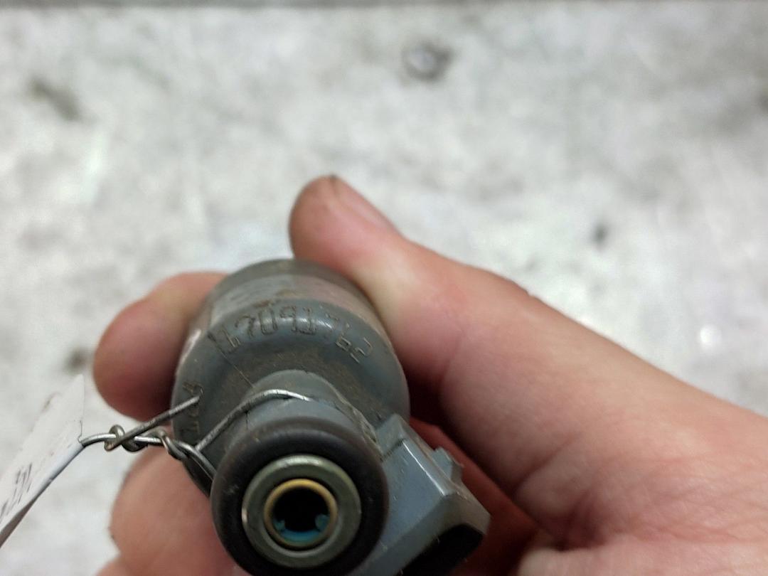 Форсунка 5C27IO Opel Zafira купить с доставкой