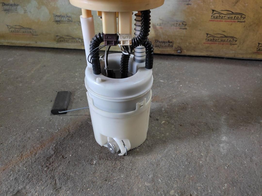 Колба в бак 3QRE4M Mitsubishi Colt купить с доставкой