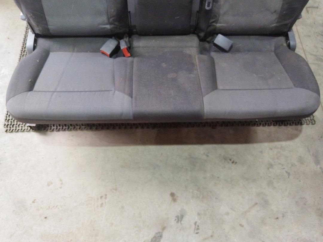 Сиденье заднее SEPMWP Opel Zafira купить в магазине запчастей бу