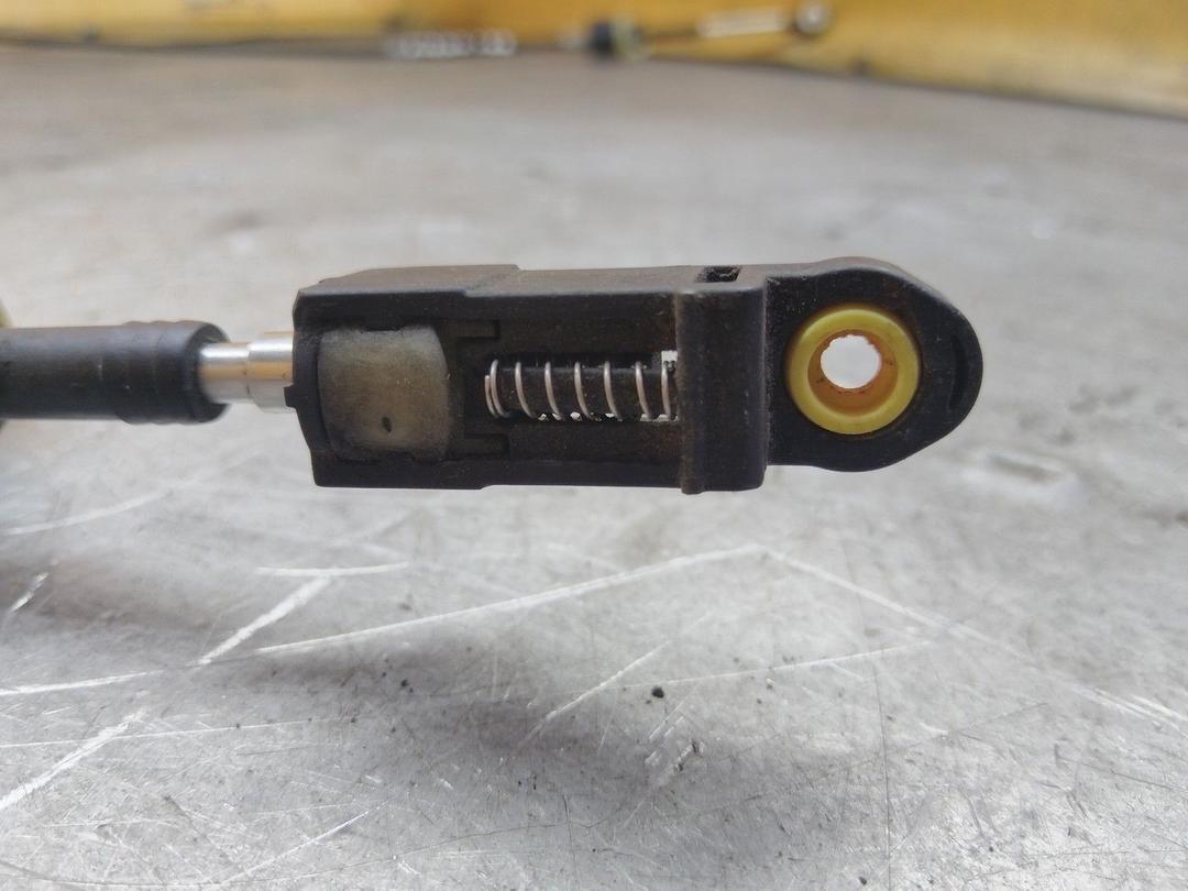 Трос кулисы КПП C2UE3F Ford Fusion undefined