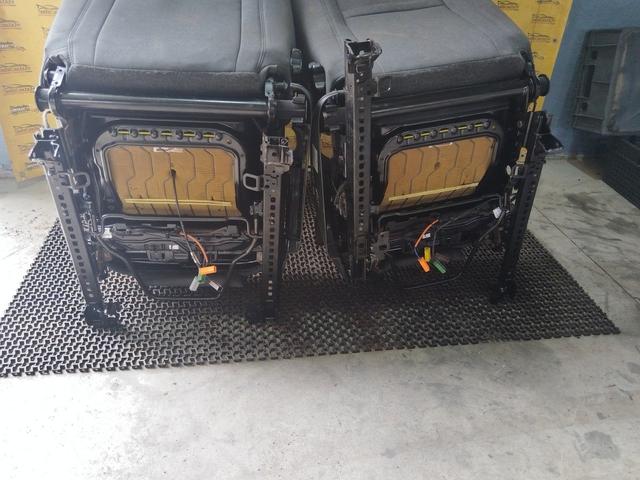 Салон (комплект сидений) XJ7M8U Volvo S40 undefined