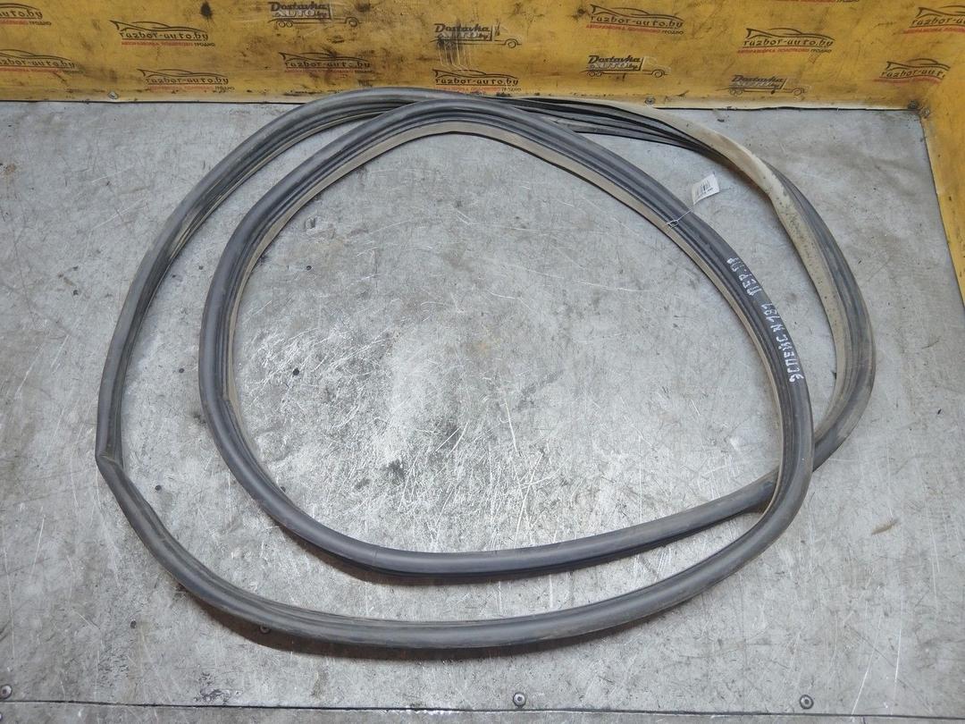 Уплотнитель двери передней правой J2J2CX Renault Espace купить