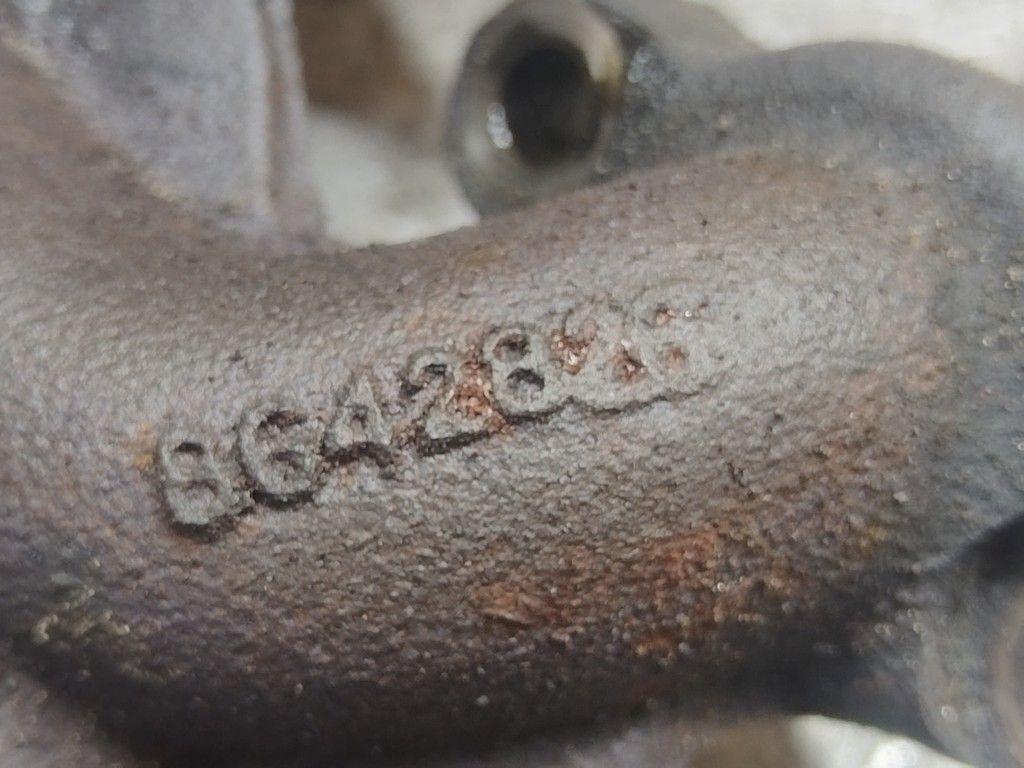 Коллектор выпускной KQ62O2 Volvo S60 - Фото 5