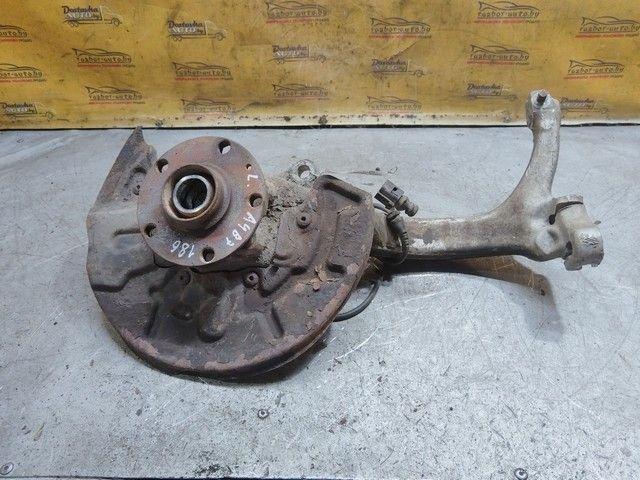 Кулак поворотный левый VR5CRQ Audi A4