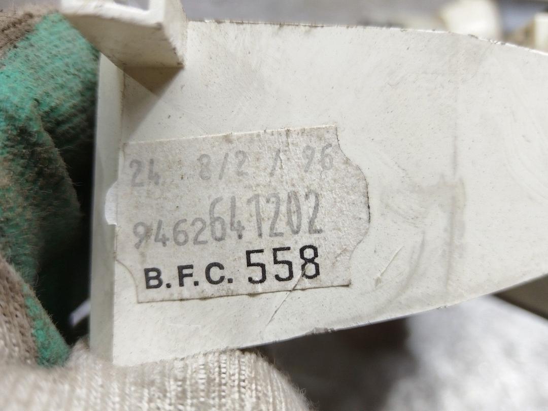 Блок управления печки/климат-контроля S8K8ZE Mitsubishi Carisma купить с доставкой