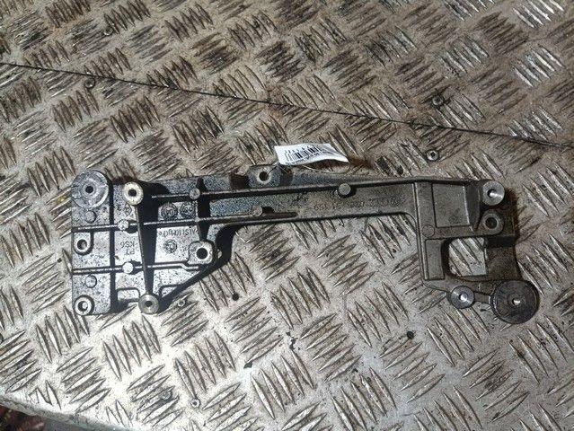 Кронштейн YFULW6 Seat Altea