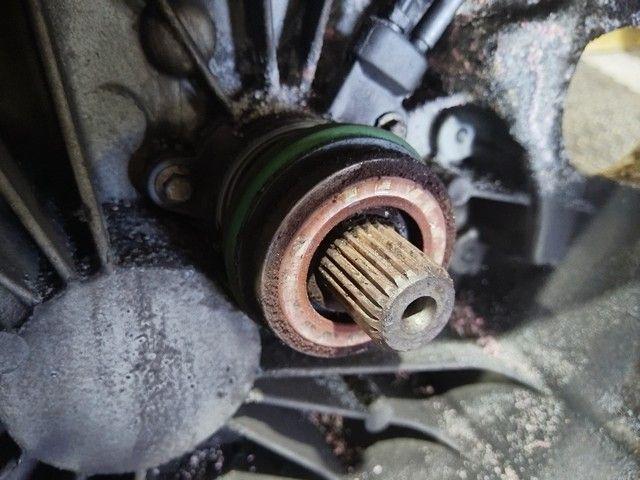 КПП механическая (МКПП) 5-ступенчатая 0W02JC Seat Alhambra купить с доставкой