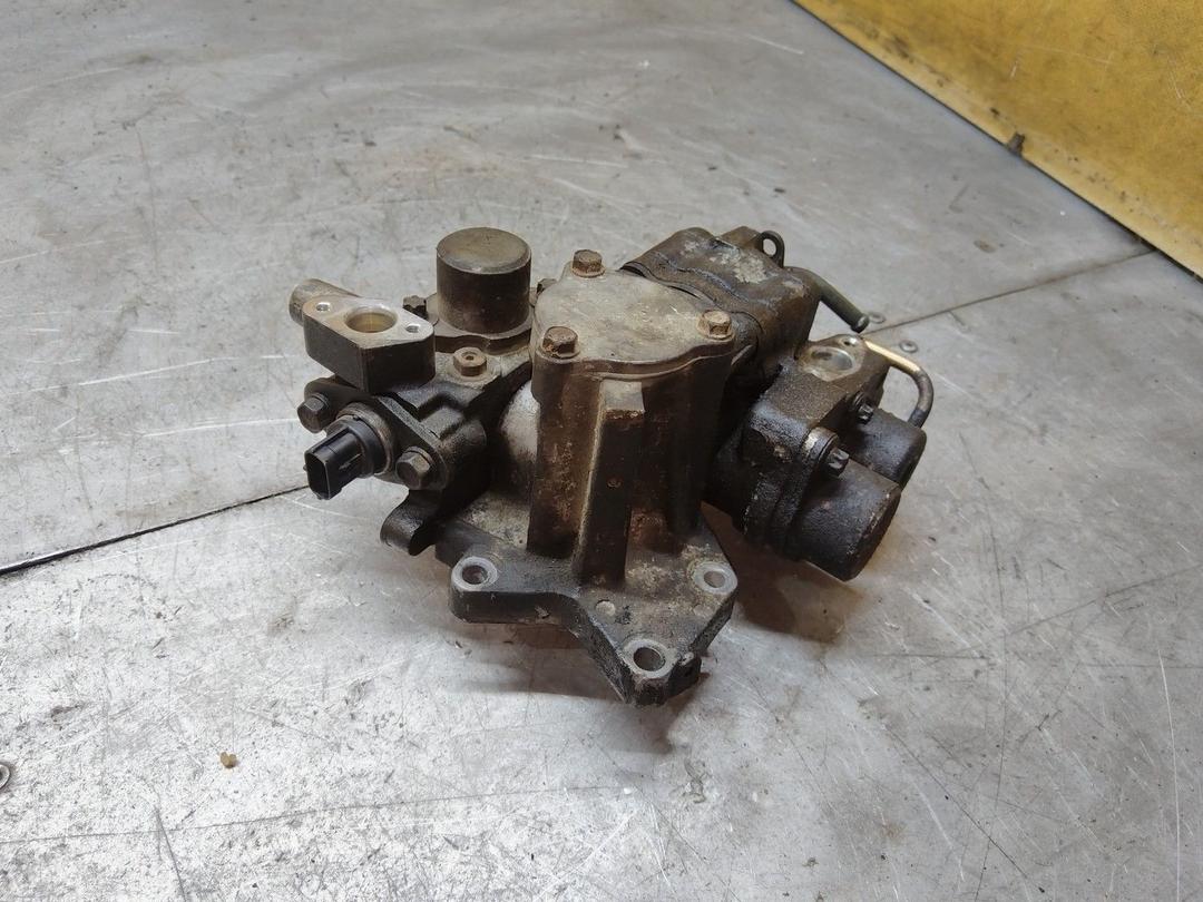 ТНВД 8ULEQG Mitsubishi Carisma undefined
