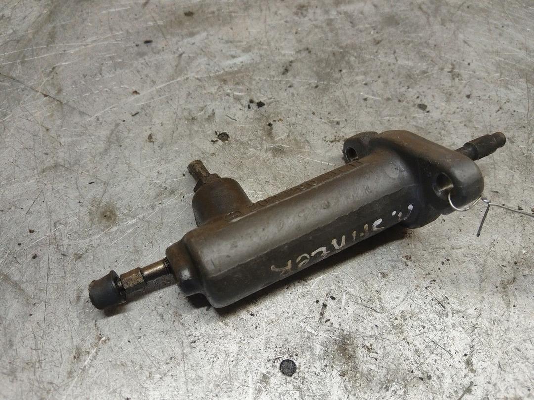 Цилиндр сцепления рабочий YR4W4K Mercedes Sprinter купить