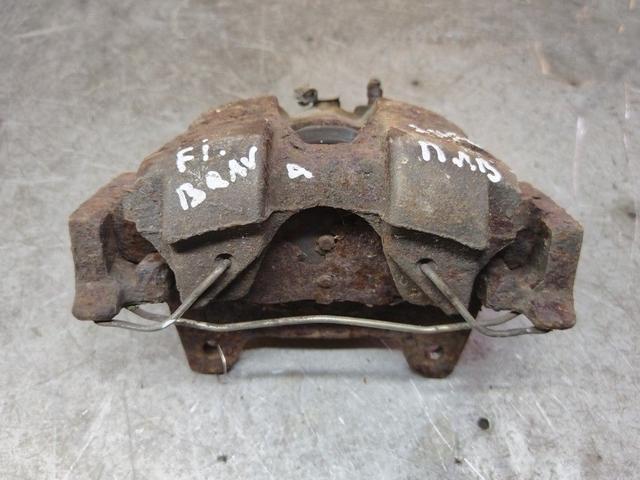 Суппорт передний левый 0M85JB Fiat 