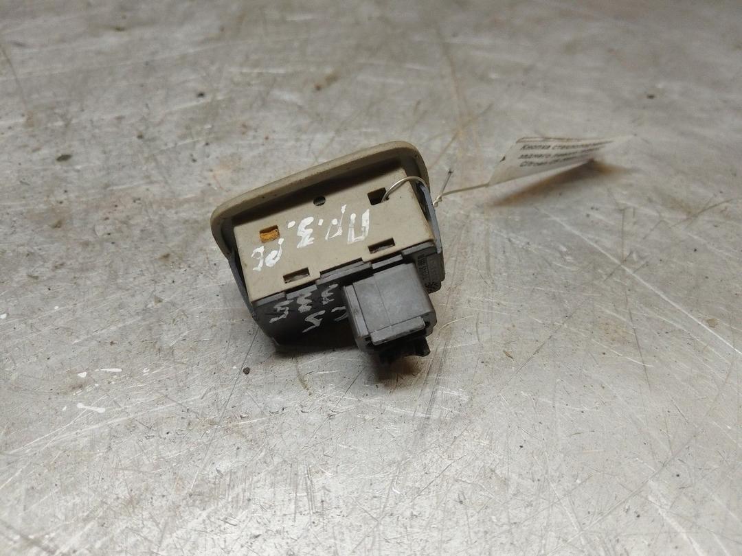 Кнопка стеклоподъемника заднего левого W3AKZV Citroen C5 - Фото 2