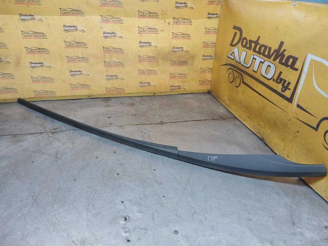 Молдинг стекла лобового EH5Z06 Volvo XC70