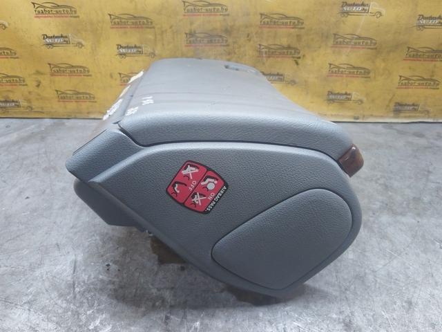 Бардачок H2L20D Peugeot 406 купить с доставкой