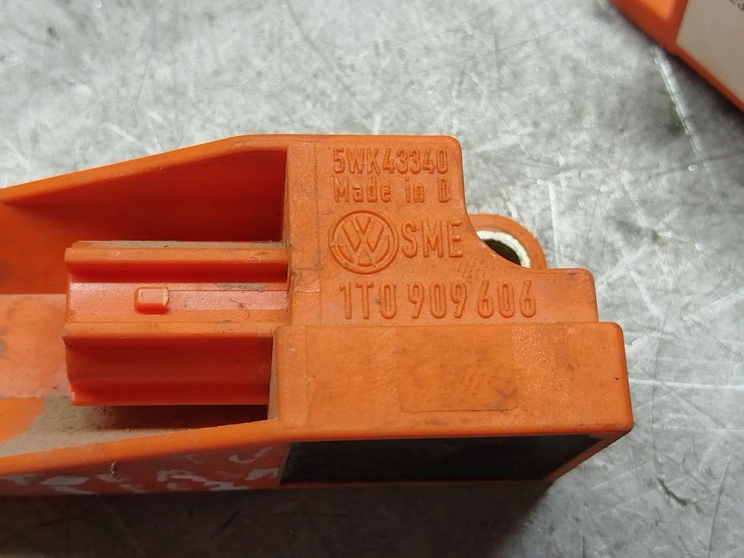 Датчик удара 782UMZ Volkswagen Touran - Фото 8