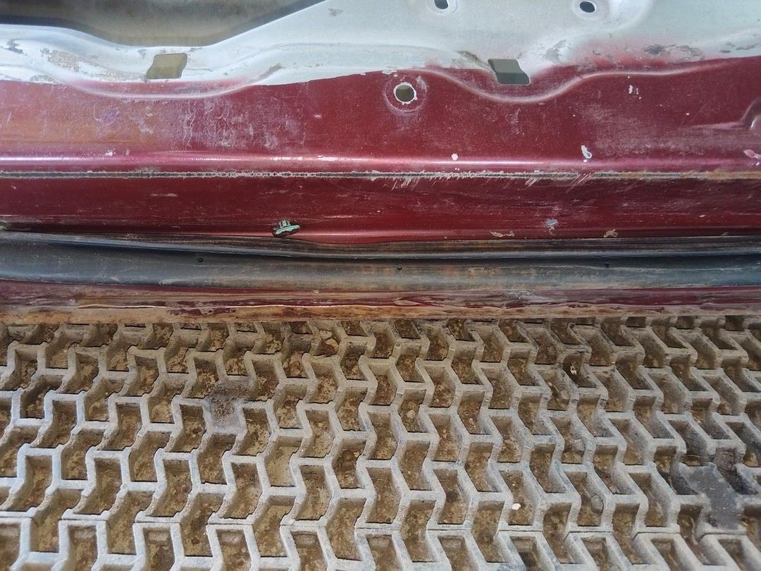 Дверь передняя левая 6KQNOA Mitsubishi Carisma undefined