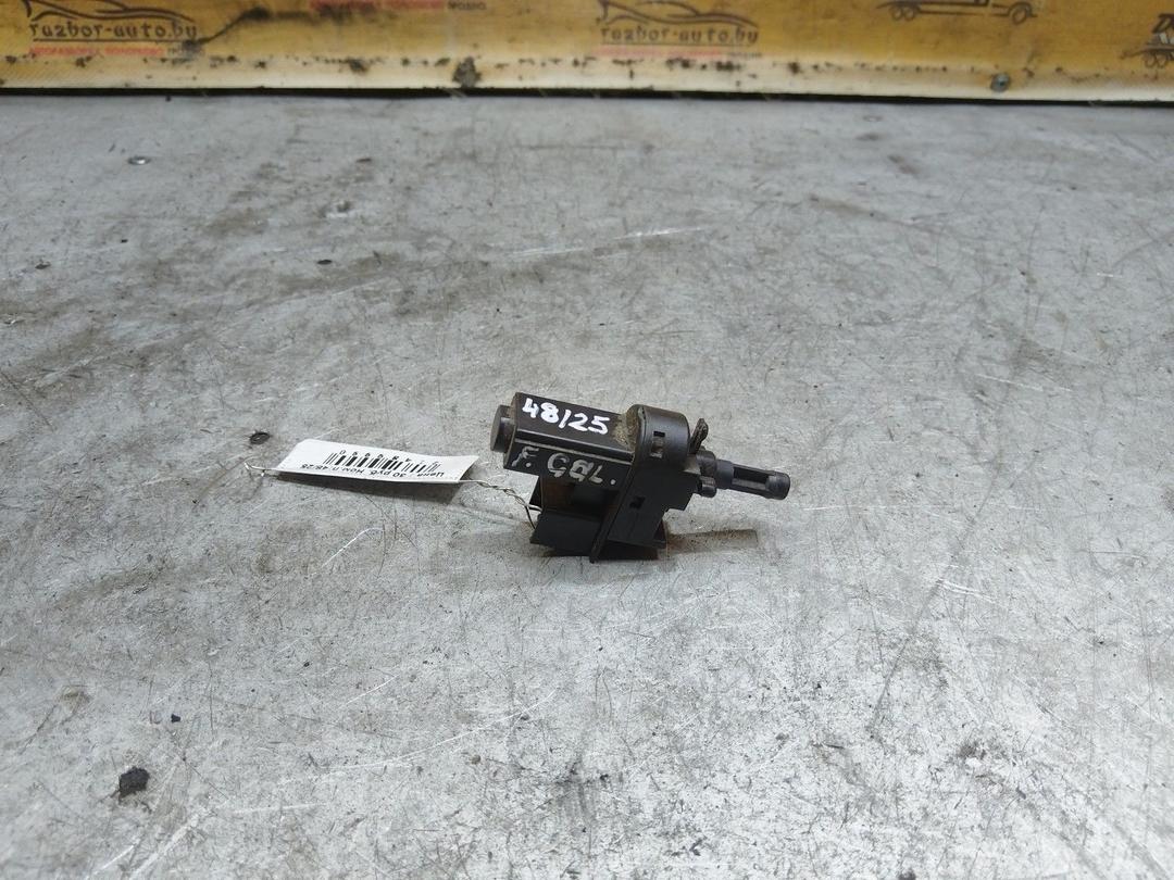 Датчик положения педали сцепления O24AE9 Ford Galaxy