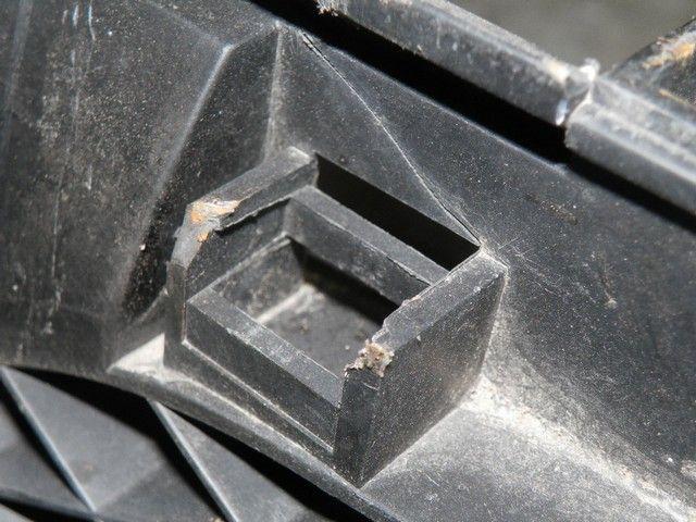 Решетка радиатора FQHMIQ Mazda 323F - Фото 8