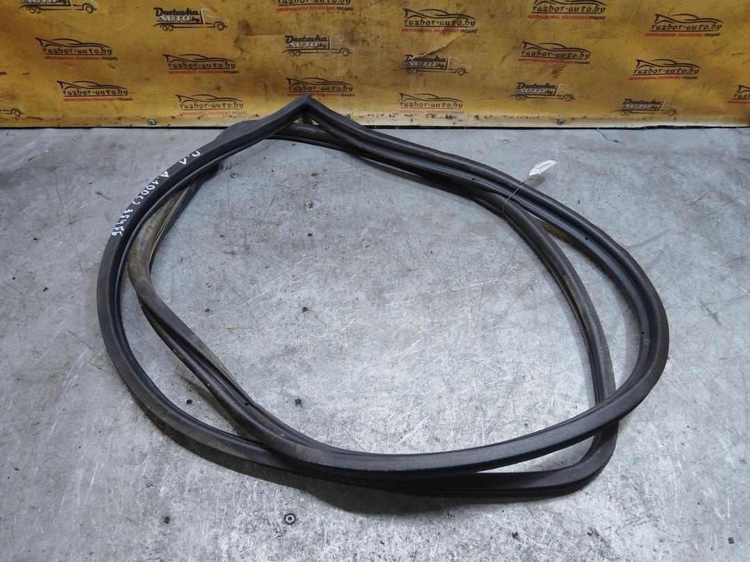 Уплотнитель двери передней левой SU1KTP Audi 100 купить с доставкой