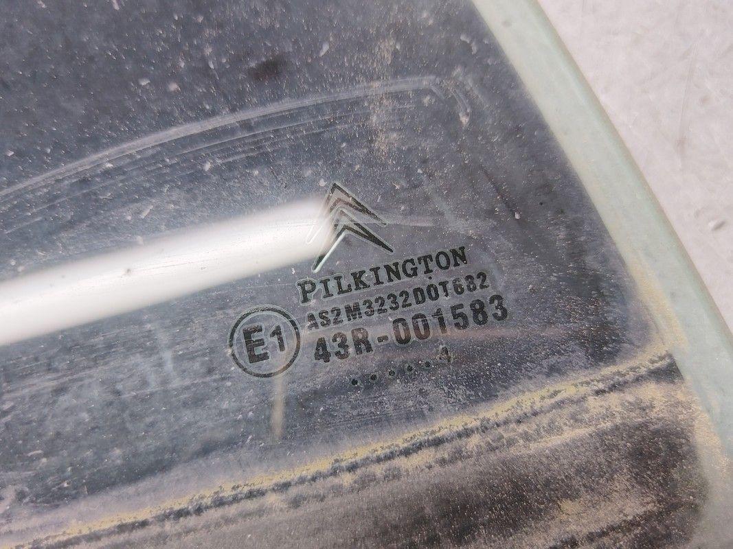 Стекло двери задней правой NI5KVE Citroen C3 купить