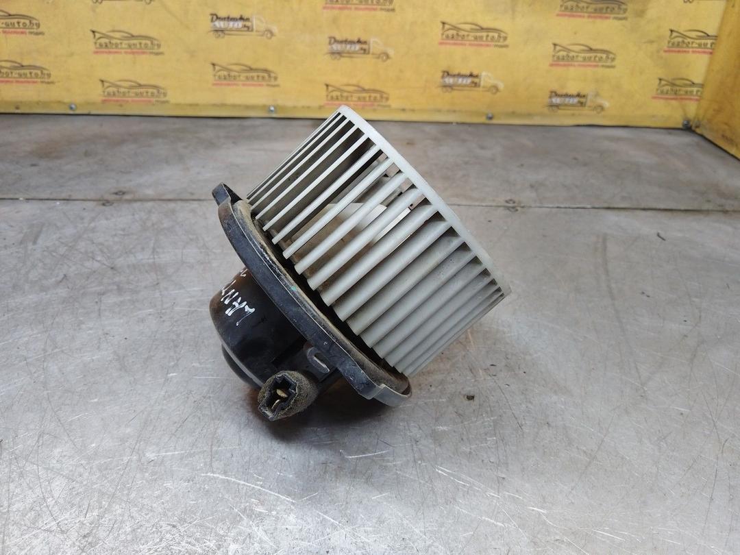 Моторчик печки WFRWEB Hyundai Lantra