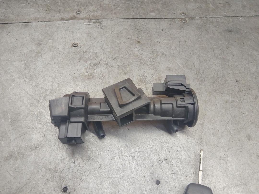 Блок управления двигателем 85GKSA Ford Fusion - Фото 17