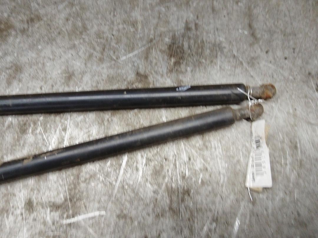 Амортизатор крышки багажника (3-5 двери) ZP3WR0 Fiat Palio - Фото 3