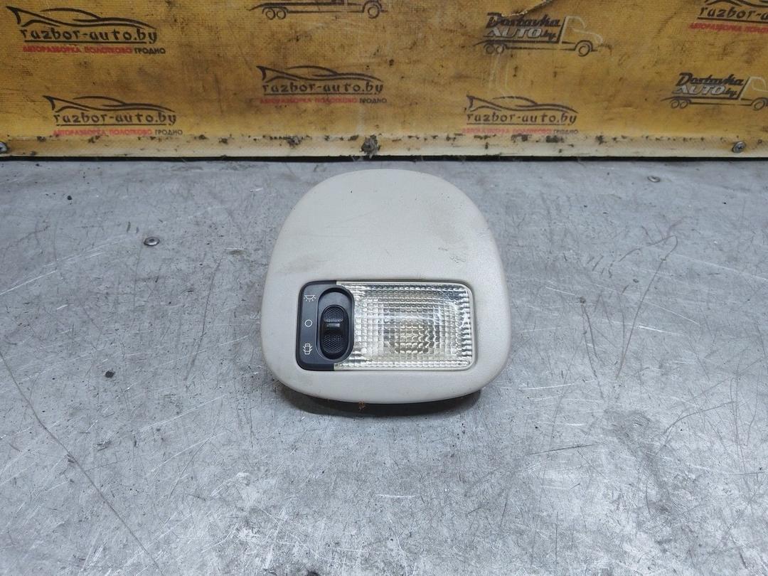 Кронштейн крепления крыла F472XN Ford Focus