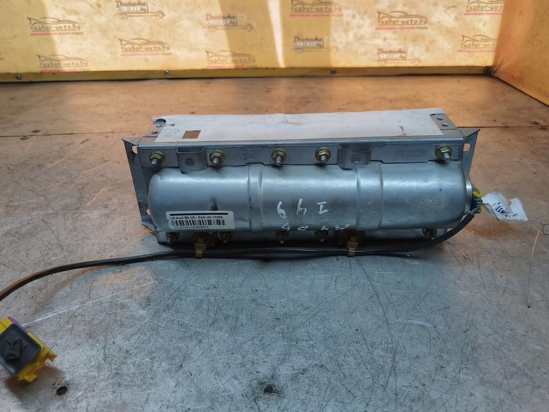 Подушка безопасности пассажира S3S0Y7 Audi A4 - Фото 2