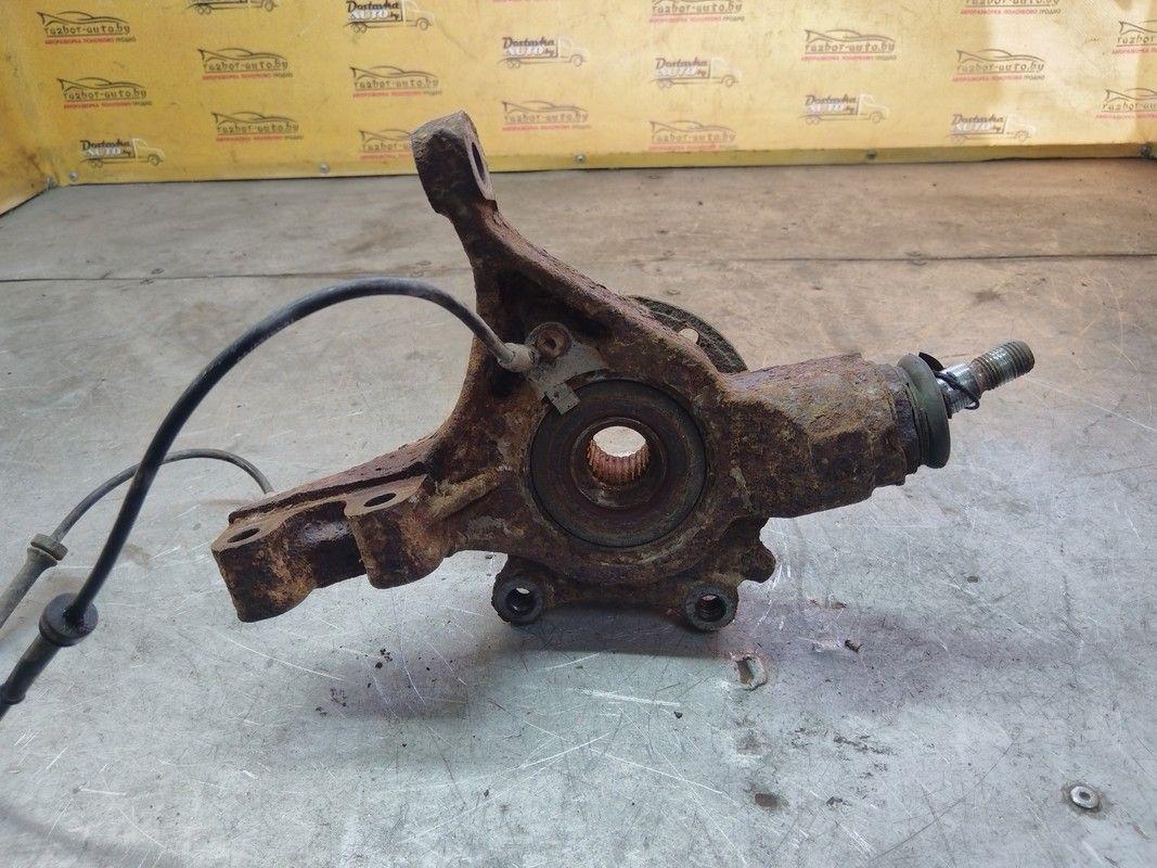 Кулак поворотный правый S1XD99 Peugeot 307 купить в магазине запчастей бу