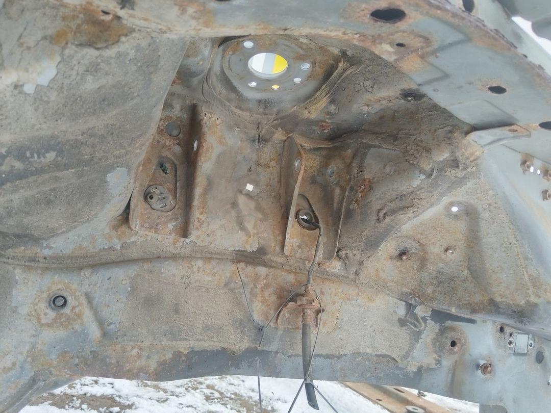 Стакан лонжерона правый VQWWGF Honda Accord купить в магазине запчастей бу