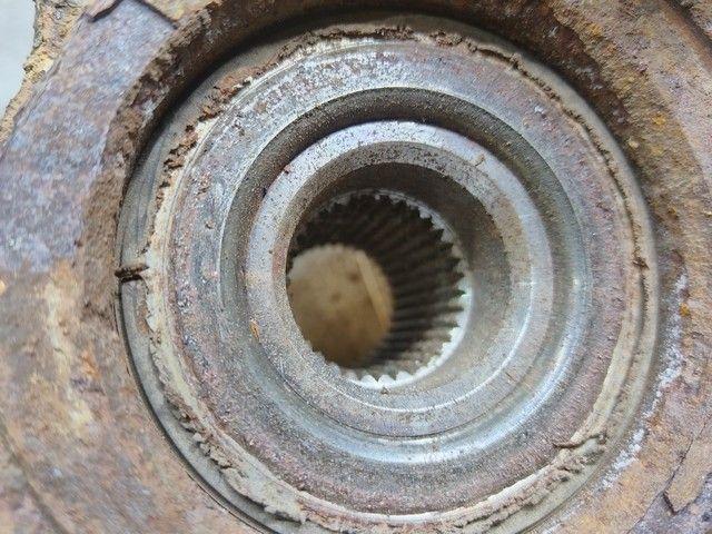 Кулак поворотный левый 0XSK49 Saab 9-5 купить на авторазборке