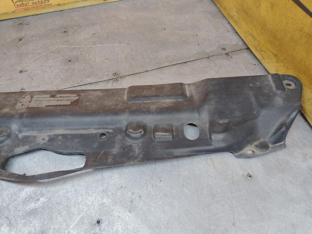 Накладка замка капота I7509D Toyota Corolla купить с доставкой