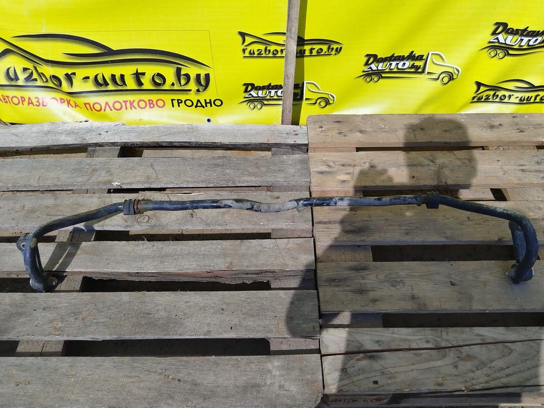 Стабилизатор подвески (поперечной устойчивости) передний 7WMOHN Skoda Octavia купить на авторазборке