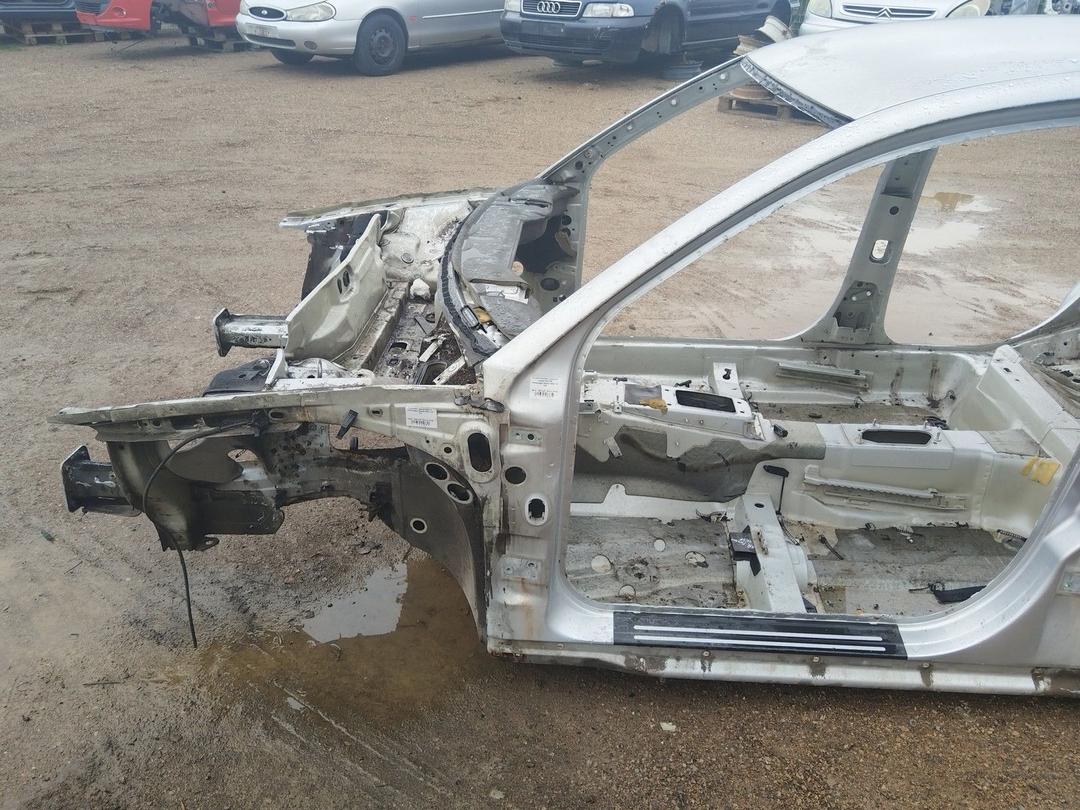 Стойка кузовная передняя левая KQ2CEE Volkswagen Passat