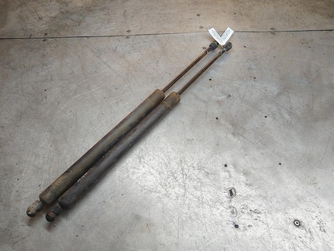 Амортизатор крышки багажника (3-5 двери) IV0LD2 Ford Galaxy