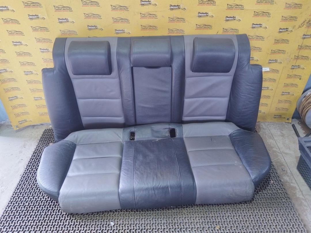 Салон (комплект сидений) U33IKB Audi A4