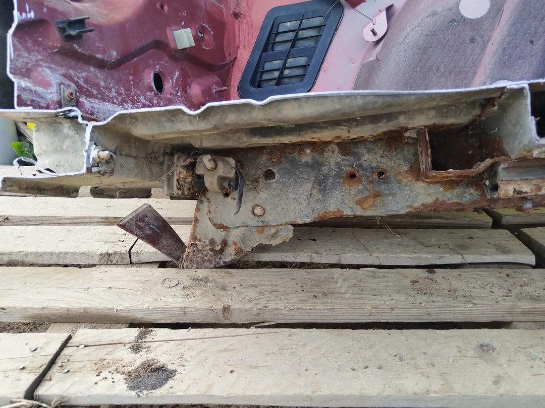 Крыло заднее левое KDROI6 Citroen Xsara undefined