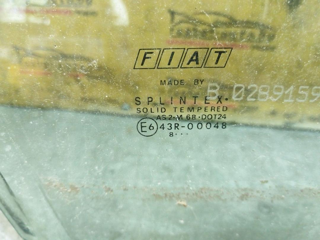 Стекло двери передней правой 75GJC7 Peugeot 306 купить