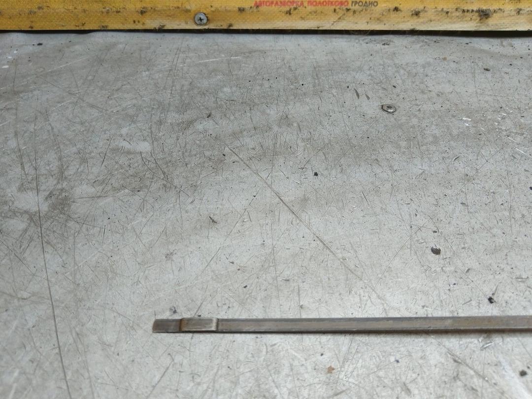 Щуп двигателя 67PT4S Audi 100 купить в магазине запчастей бу