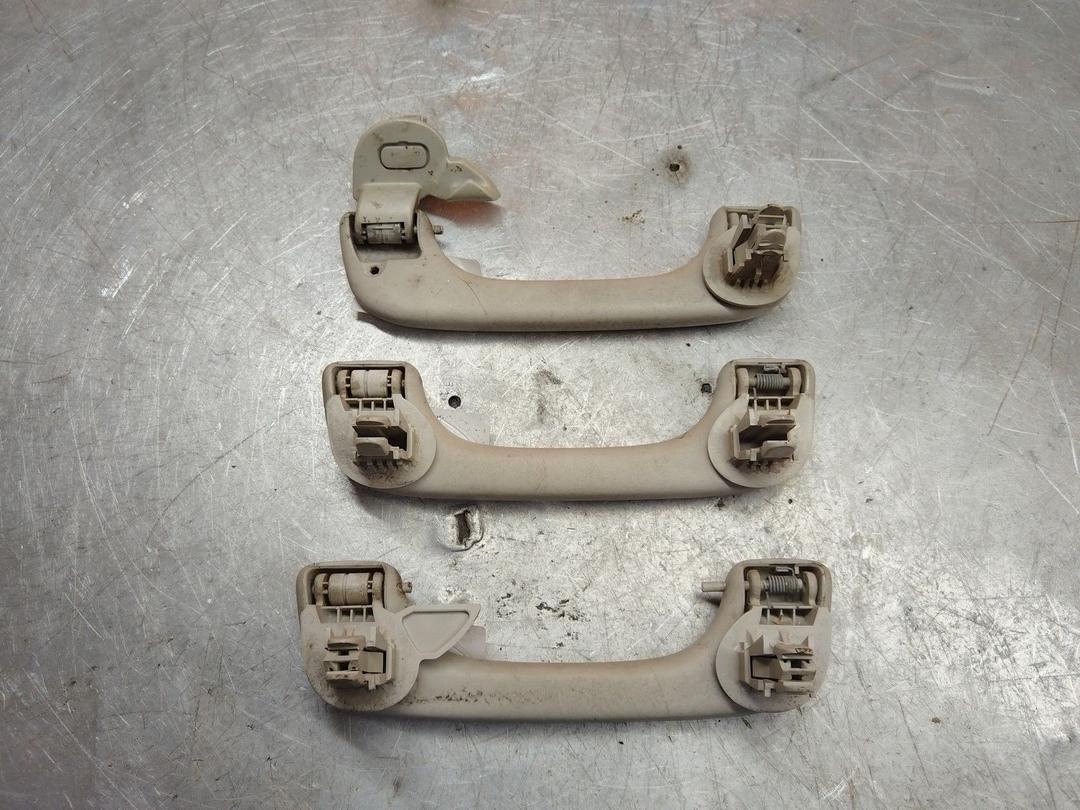 Ручка внутренняя потолочная WLXUMI Renault Grand Scenic купить