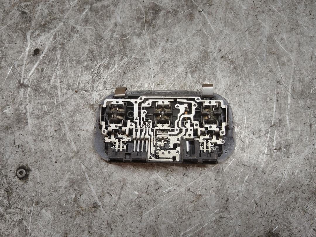 Фонарь салона (плафон) U2F9YF Citroen C4 Picasso купить