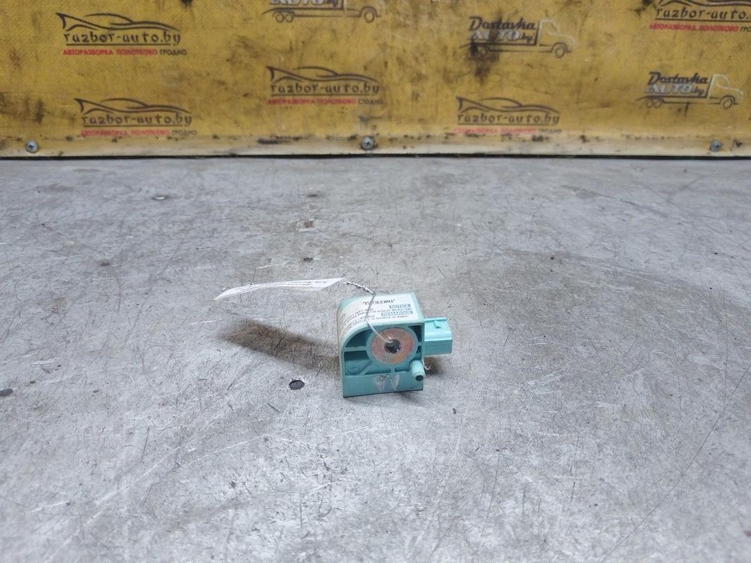 Датчик удара Y3SGAV Alfa Romeo 147