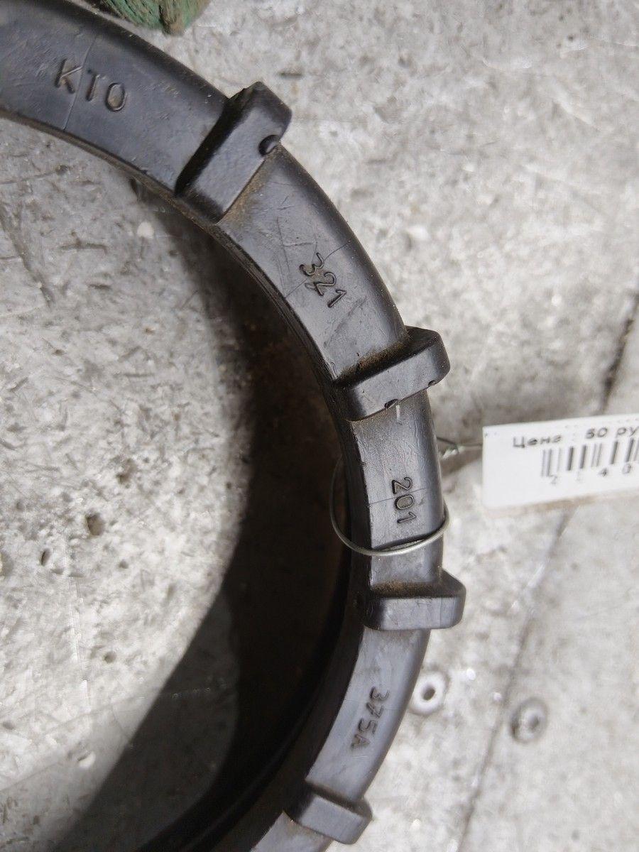 Кольцо зажимное топливозаборника 485ZTD Skoda Fabia купить в магазине запчастей бу