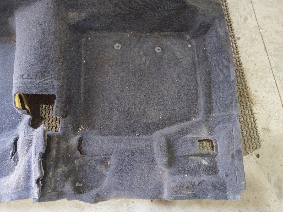 Ковер салонный 2HFN8G Volvo V40 купить с доставкой