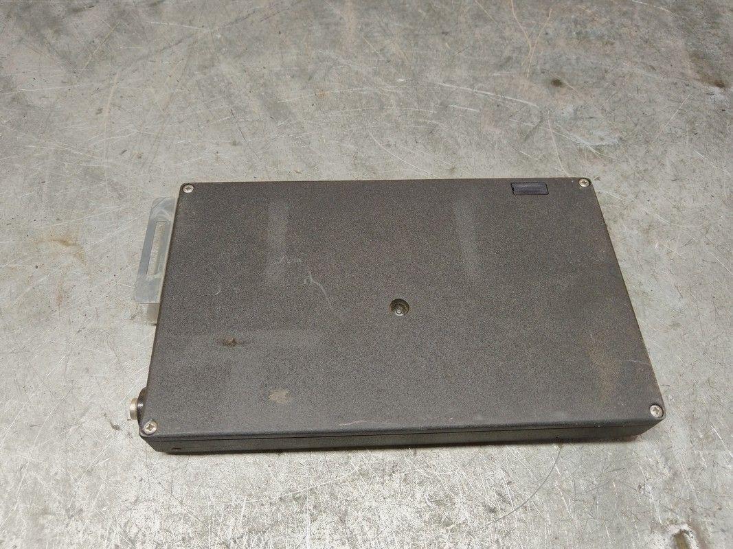 Сабвуфер YA7YE1 Audi A3 undefined