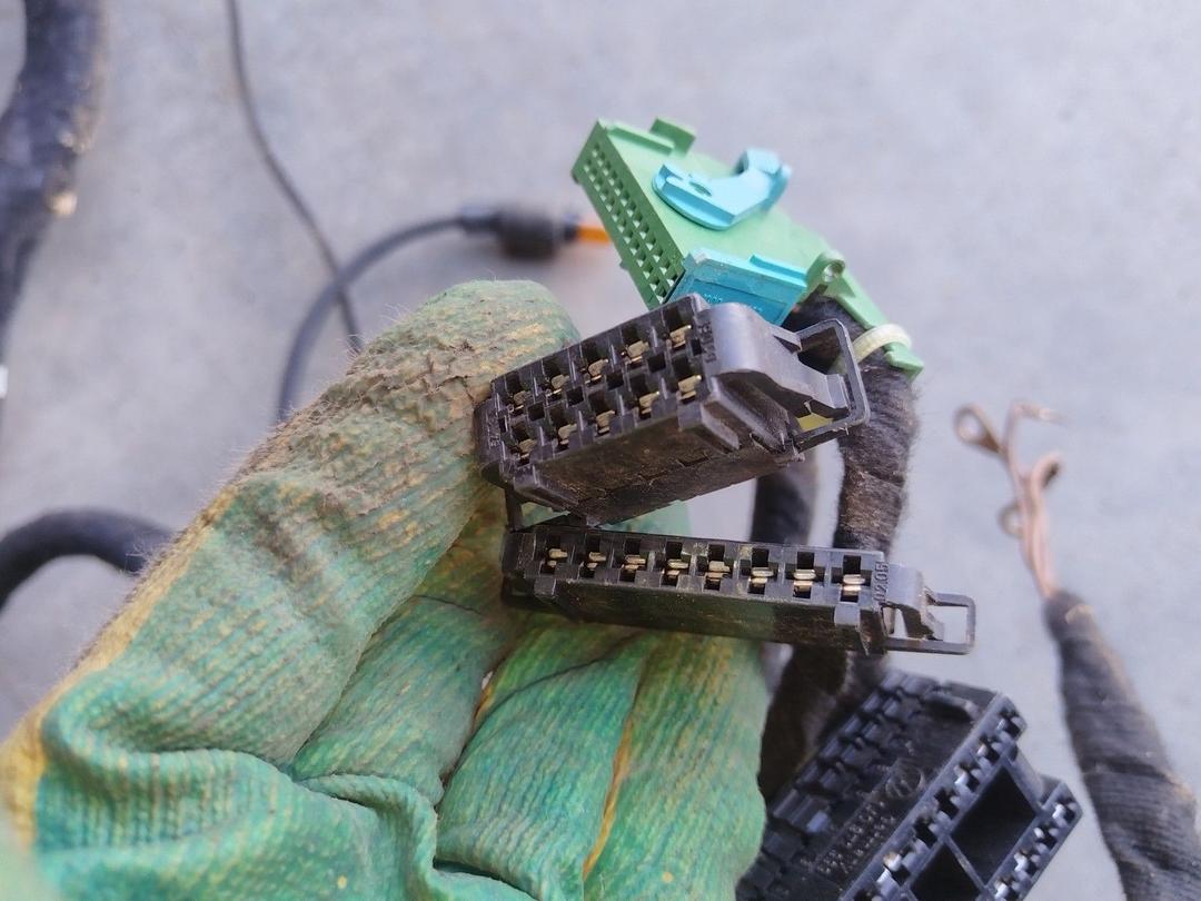 Проводка салона L43DR8 Seat Alhambra - Фото 5