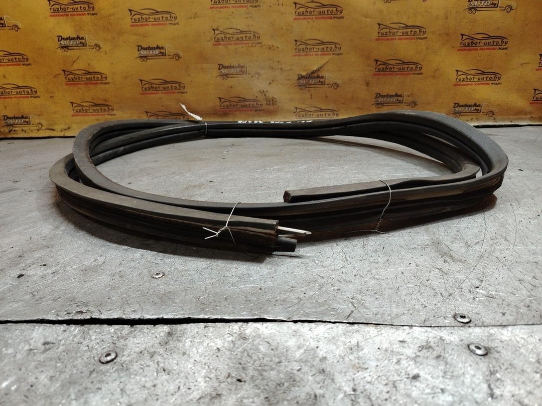 Уплотнитель двери передней левой 32Z7NE Peugeot 106 - Фото 2