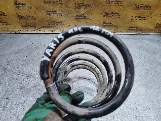 Пружина передняя EVFYK3 Toyota Yaris купить в магазине запчастей бу