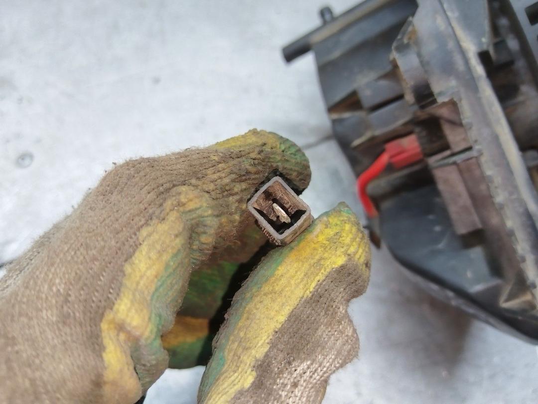 Моторчик печки 8I2TFL Citroen Xsara - Фото 3