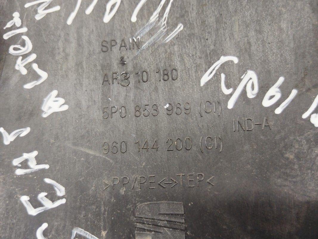 Пыльник крыла переднего левого VH1TWB Seat Altea купить с доставкой